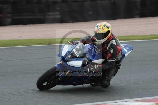 Motorcycle action photographs;Trackday digital images;event digital images;eventdigitalimages;no limits trackday;oulton park;oulton park circuit cheshire;oulton park photographs;peter wileman photography;trackday;trackday photos