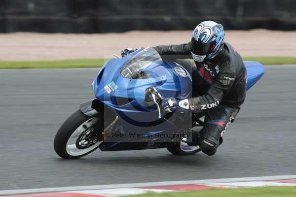 Motorcycle action photographs;Trackday digital images;event digital images;eventdigitalimages;no limits trackday;oulton park;oulton park circuit cheshire;oulton park photographs;peter wileman photography;trackday;trackday photos