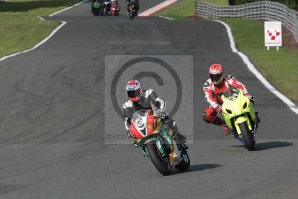 Motorcycle action photographs;Trackday digital images;event digital images;eventdigitalimages;no limits trackday;oulton park;oulton park circuit cheshire;oulton park photographs;peter wileman photography;trackday;trackday photos