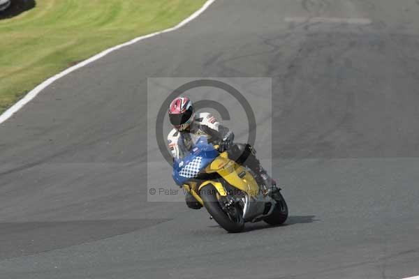 Motorcycle action photographs;Trackday digital images;event digital images;eventdigitalimages;no limits trackday;oulton park;oulton park circuit cheshire;oulton park photographs;peter wileman photography;trackday;trackday photos