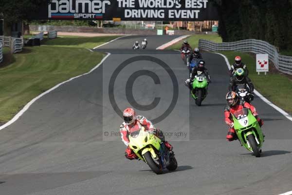 Motorcycle action photographs;Trackday digital images;event digital images;eventdigitalimages;no limits trackday;oulton park;oulton park circuit cheshire;oulton park photographs;peter wileman photography;trackday;trackday photos