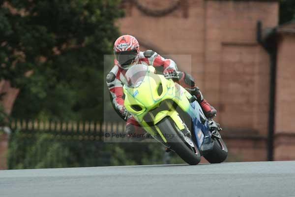 Motorcycle action photographs;Trackday digital images;event digital images;eventdigitalimages;no limits trackday;oulton park;oulton park circuit cheshire;oulton park photographs;peter wileman photography;trackday;trackday photos