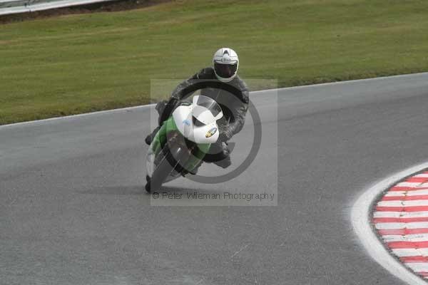 Motorcycle action photographs;Trackday digital images;event digital images;eventdigitalimages;no limits trackday;oulton park;oulton park circuit cheshire;oulton park photographs;peter wileman photography;trackday;trackday photos