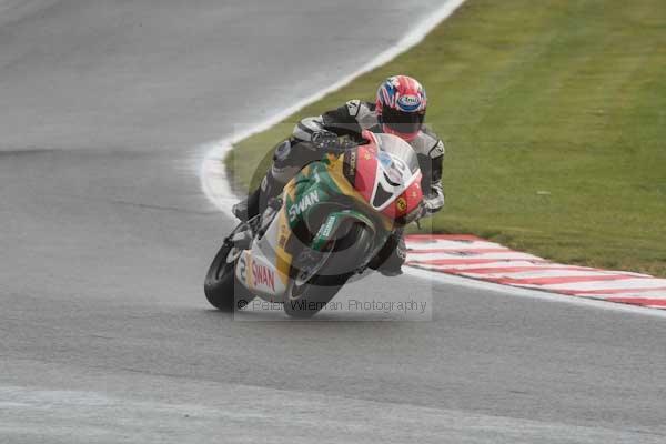 Motorcycle action photographs;Trackday digital images;event digital images;eventdigitalimages;no limits trackday;oulton park;oulton park circuit cheshire;oulton park photographs;peter wileman photography;trackday;trackday photos