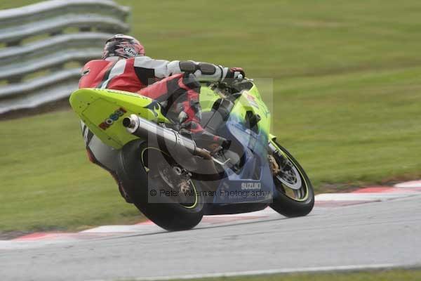 Motorcycle action photographs;Trackday digital images;event digital images;eventdigitalimages;no limits trackday;oulton park;oulton park circuit cheshire;oulton park photographs;peter wileman photography;trackday;trackday photos