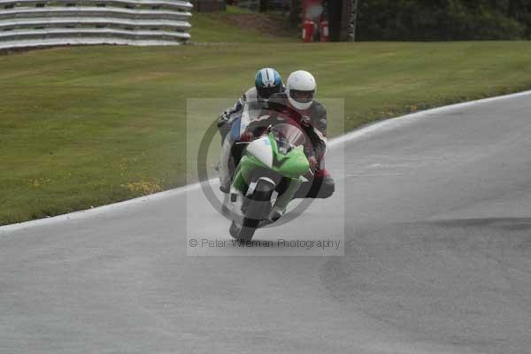 Motorcycle action photographs;Trackday digital images;event digital images;eventdigitalimages;no limits trackday;oulton park;oulton park circuit cheshire;oulton park photographs;peter wileman photography;trackday;trackday photos