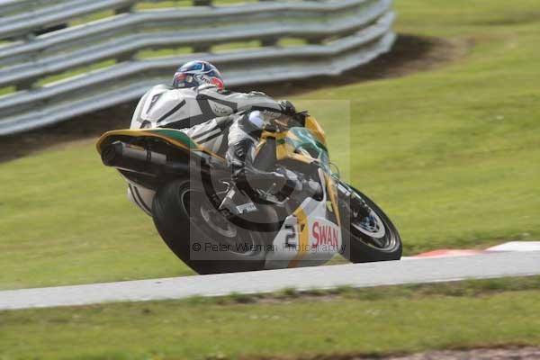 Motorcycle action photographs;Trackday digital images;event digital images;eventdigitalimages;no limits trackday;oulton park;oulton park circuit cheshire;oulton park photographs;peter wileman photography;trackday;trackday photos