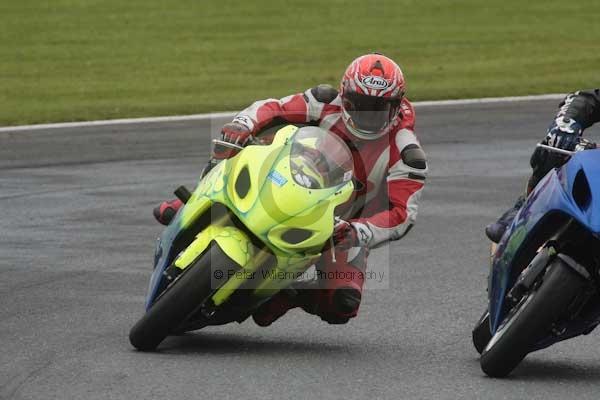 Motorcycle action photographs;Trackday digital images;event digital images;eventdigitalimages;no limits trackday;oulton park;oulton park circuit cheshire;oulton park photographs;peter wileman photography;trackday;trackday photos