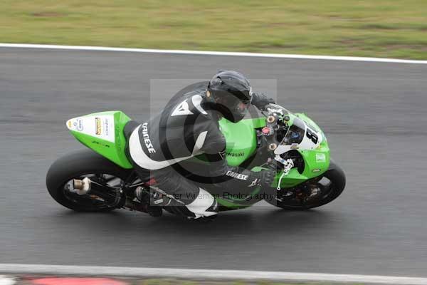 Motorcycle action photographs;Trackday digital images;event digital images;eventdigitalimages;no limits trackday;oulton park;oulton park circuit cheshire;oulton park photographs;peter wileman photography;trackday;trackday photos