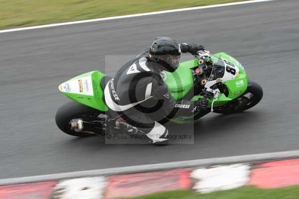 Motorcycle action photographs;Trackday digital images;event digital images;eventdigitalimages;no limits trackday;oulton park;oulton park circuit cheshire;oulton park photographs;peter wileman photography;trackday;trackday photos