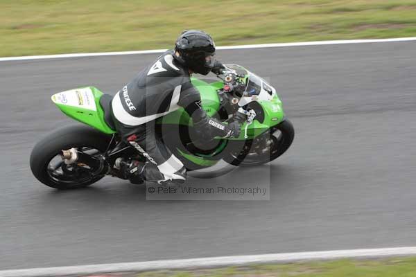 Motorcycle action photographs;Trackday digital images;event digital images;eventdigitalimages;no limits trackday;oulton park;oulton park circuit cheshire;oulton park photographs;peter wileman photography;trackday;trackday photos