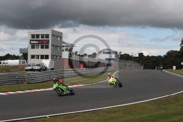 Motorcycle action photographs;Trackday digital images;event digital images;eventdigitalimages;no limits trackday;oulton park;oulton park circuit cheshire;oulton park photographs;peter wileman photography;trackday;trackday photos