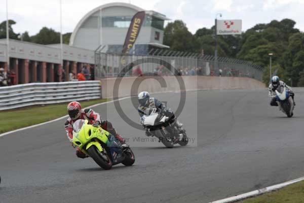 Motorcycle action photographs;Trackday digital images;event digital images;eventdigitalimages;no limits trackday;oulton park;oulton park circuit cheshire;oulton park photographs;peter wileman photography;trackday;trackday photos