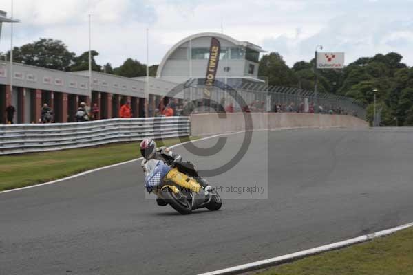 Motorcycle action photographs;Trackday digital images;event digital images;eventdigitalimages;no limits trackday;oulton park;oulton park circuit cheshire;oulton park photographs;peter wileman photography;trackday;trackday photos