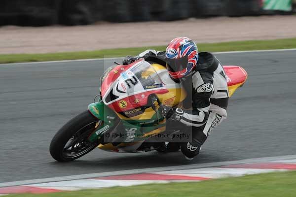 Motorcycle action photographs;Trackday digital images;event digital images;eventdigitalimages;no limits trackday;oulton park;oulton park circuit cheshire;oulton park photographs;peter wileman photography;trackday;trackday photos