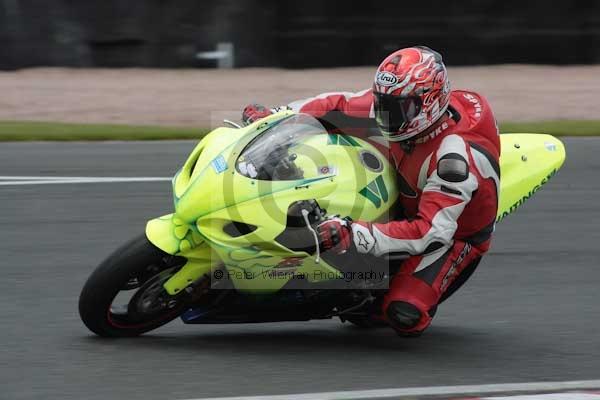 Motorcycle action photographs;Trackday digital images;event digital images;eventdigitalimages;no limits trackday;oulton park;oulton park circuit cheshire;oulton park photographs;peter wileman photography;trackday;trackday photos