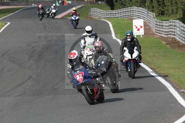 Motorcycle action photographs;Trackday digital images;event digital images;eventdigitalimages;no limits trackday;oulton park;oulton park circuit cheshire;oulton park photographs;peter wileman photography;trackday;trackday photos