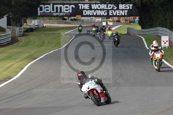 Motorcycle action photographs;Trackday digital images;event digital images;eventdigitalimages;no limits trackday;oulton park;oulton park circuit cheshire;oulton park photographs;peter wileman photography;trackday;trackday photos