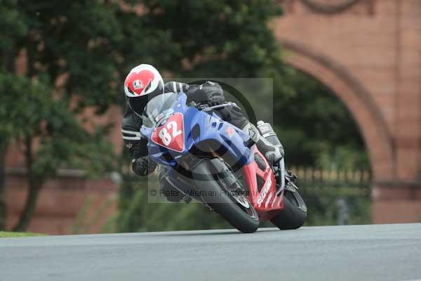 Motorcycle action photographs;Trackday digital images;event digital images;eventdigitalimages;no limits trackday;oulton park;oulton park circuit cheshire;oulton park photographs;peter wileman photography;trackday;trackday photos