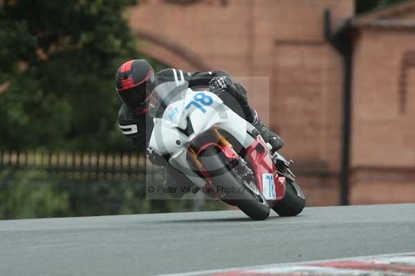 Motorcycle action photographs;Trackday digital images;event digital images;eventdigitalimages;no limits trackday;oulton park;oulton park circuit cheshire;oulton park photographs;peter wileman photography;trackday;trackday photos
