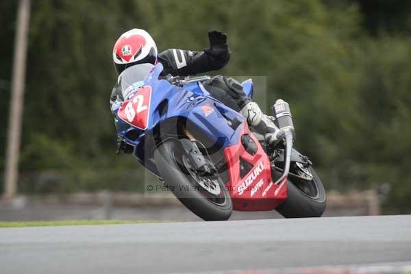 Motorcycle action photographs;Trackday digital images;event digital images;eventdigitalimages;no limits trackday;oulton park;oulton park circuit cheshire;oulton park photographs;peter wileman photography;trackday;trackday photos