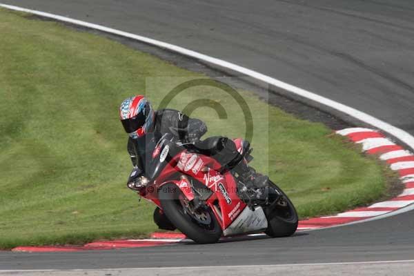 Motorcycle action photographs;Trackday digital images;event digital images;eventdigitalimages;no limits trackday;oulton park;oulton park circuit cheshire;oulton park photographs;peter wileman photography;trackday;trackday photos