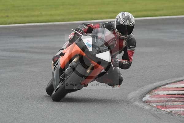 Motorcycle action photographs;Trackday digital images;event digital images;eventdigitalimages;no limits trackday;oulton park;oulton park circuit cheshire;oulton park photographs;peter wileman photography;trackday;trackday photos