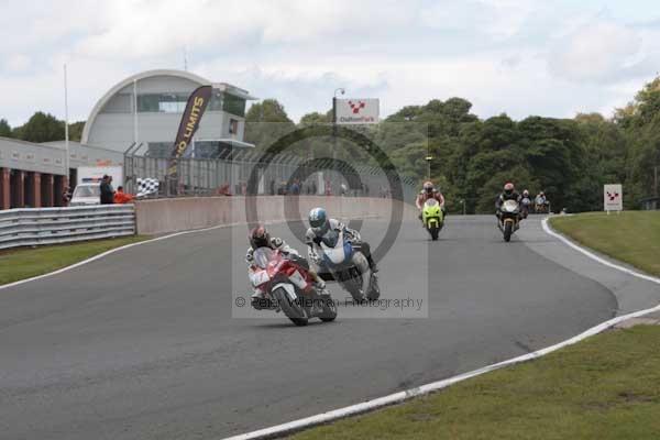 Motorcycle action photographs;Trackday digital images;event digital images;eventdigitalimages;no limits trackday;oulton park;oulton park circuit cheshire;oulton park photographs;peter wileman photography;trackday;trackday photos