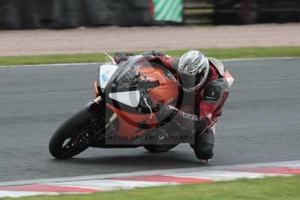 Motorcycle action photographs;Trackday digital images;event digital images;eventdigitalimages;no limits trackday;oulton park;oulton park circuit cheshire;oulton park photographs;peter wileman photography;trackday;trackday photos