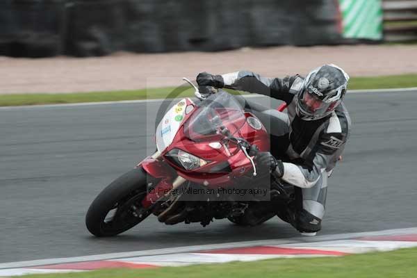 Motorcycle action photographs;Trackday digital images;event digital images;eventdigitalimages;no limits trackday;oulton park;oulton park circuit cheshire;oulton park photographs;peter wileman photography;trackday;trackday photos