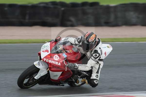 Motorcycle action photographs;Trackday digital images;event digital images;eventdigitalimages;no limits trackday;oulton park;oulton park circuit cheshire;oulton park photographs;peter wileman photography;trackday;trackday photos