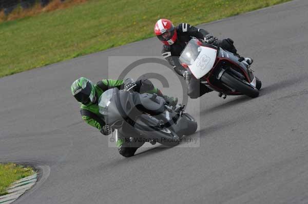 Motorcycle action photographs;Trackday digital images;Ty croes;anglesey;anglesey photographs;event digital images;eventdigitalimages;no limits trackday;peter wileman photography;trac mon;trackday;trackday photos