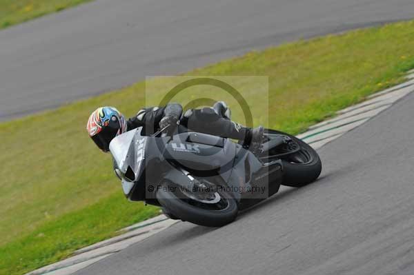 Motorcycle action photographs;Trackday digital images;Ty croes;anglesey;anglesey photographs;event digital images;eventdigitalimages;no limits trackday;peter wileman photography;trac mon;trackday;trackday photos