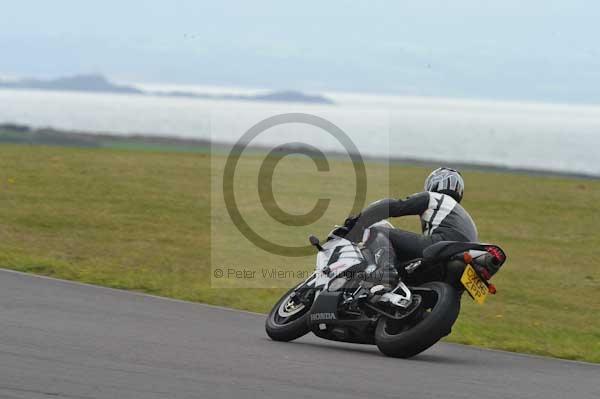 Motorcycle action photographs;Trackday digital images;Ty croes;anglesey;anglesey photographs;event digital images;eventdigitalimages;no limits trackday;peter wileman photography;trac mon;trackday;trackday photos