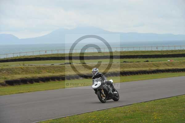 Motorcycle action photographs;Trackday digital images;Ty croes;anglesey;anglesey photographs;event digital images;eventdigitalimages;no limits trackday;peter wileman photography;trac mon;trackday;trackday photos