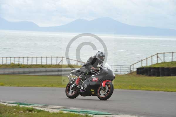 Motorcycle action photographs;Trackday digital images;Ty croes;anglesey;anglesey photographs;event digital images;eventdigitalimages;no limits trackday;peter wileman photography;trac mon;trackday;trackday photos