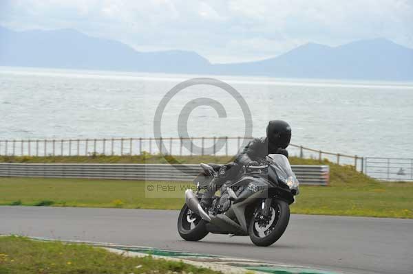 Motorcycle action photographs;Trackday digital images;Ty croes;anglesey;anglesey photographs;event digital images;eventdigitalimages;no limits trackday;peter wileman photography;trac mon;trackday;trackday photos