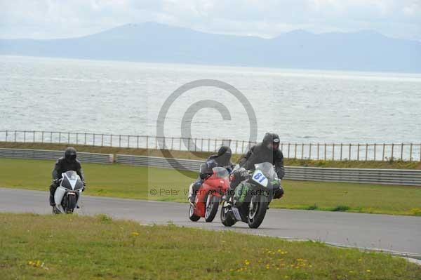 Motorcycle action photographs;Trackday digital images;Ty croes;anglesey;anglesey photographs;event digital images;eventdigitalimages;no limits trackday;peter wileman photography;trac mon;trackday;trackday photos