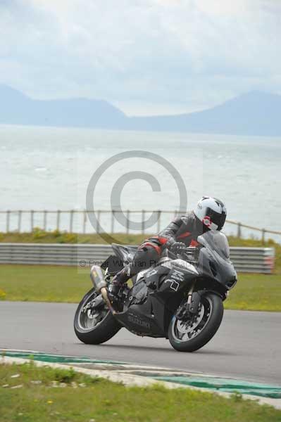 Motorcycle action photographs;Trackday digital images;Ty croes;anglesey;anglesey photographs;event digital images;eventdigitalimages;no limits trackday;peter wileman photography;trac mon;trackday;trackday photos