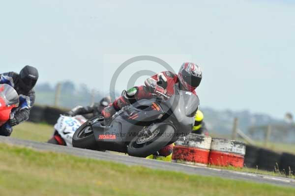Motorcycle action photographs;Trackday digital images;Ty croes;anglesey;anglesey photographs;event digital images;eventdigitalimages;no limits trackday;peter wileman photography;trac mon;trackday;trackday photos