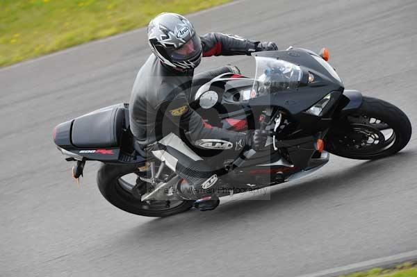 Motorcycle action photographs;Trackday digital images;Ty croes;anglesey;anglesey photographs;event digital images;eventdigitalimages;no limits trackday;peter wileman photography;trac mon;trackday;trackday photos