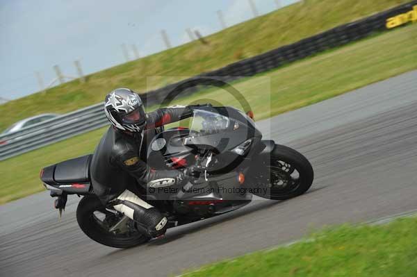 Motorcycle action photographs;Trackday digital images;Ty croes;anglesey;anglesey photographs;event digital images;eventdigitalimages;no limits trackday;peter wileman photography;trac mon;trackday;trackday photos