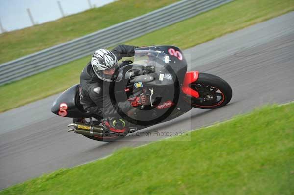 Motorcycle action photographs;Trackday digital images;Ty croes;anglesey;anglesey photographs;event digital images;eventdigitalimages;no limits trackday;peter wileman photography;trac mon;trackday;trackday photos