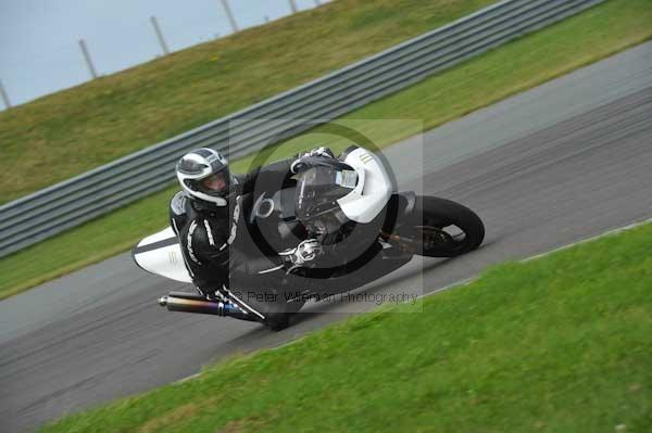 Motorcycle action photographs;Trackday digital images;Ty croes;anglesey;anglesey photographs;event digital images;eventdigitalimages;no limits trackday;peter wileman photography;trac mon;trackday;trackday photos