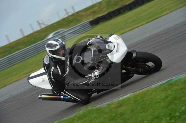 Motorcycle action photographs;Trackday digital images;Ty croes;anglesey;anglesey photographs;event digital images;eventdigitalimages;no limits trackday;peter wileman photography;trac mon;trackday;trackday photos