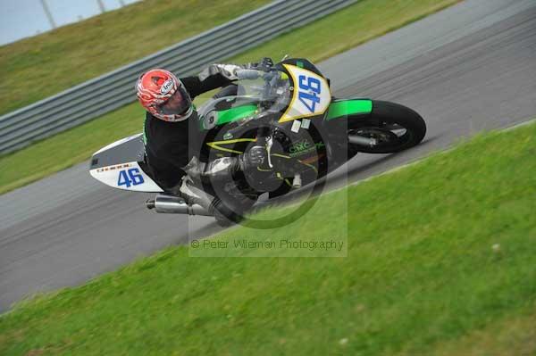 Motorcycle action photographs;Trackday digital images;Ty croes;anglesey;anglesey photographs;event digital images;eventdigitalimages;no limits trackday;peter wileman photography;trac mon;trackday;trackday photos