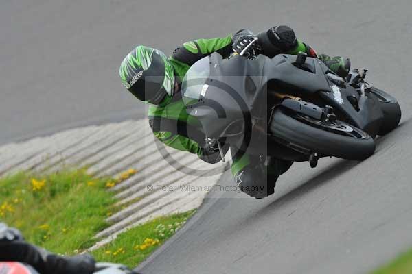 Motorcycle action photographs;Trackday digital images;Ty croes;anglesey;anglesey photographs;event digital images;eventdigitalimages;no limits trackday;peter wileman photography;trac mon;trackday;trackday photos