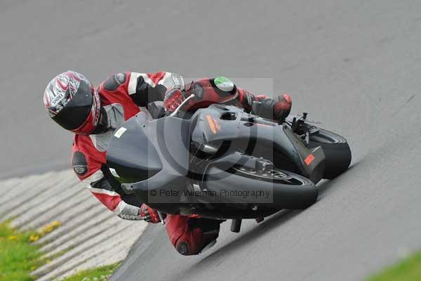 Motorcycle action photographs;Trackday digital images;Ty croes;anglesey;anglesey photographs;event digital images;eventdigitalimages;no limits trackday;peter wileman photography;trac mon;trackday;trackday photos