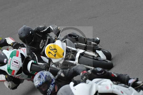 Motorcycle action photographs;Trackday digital images;Ty croes;anglesey;anglesey photographs;event digital images;eventdigitalimages;no limits trackday;peter wileman photography;trac mon;trackday;trackday photos