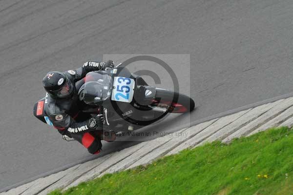 Motorcycle action photographs;Trackday digital images;Ty croes;anglesey;anglesey photographs;event digital images;eventdigitalimages;no limits trackday;peter wileman photography;trac mon;trackday;trackday photos